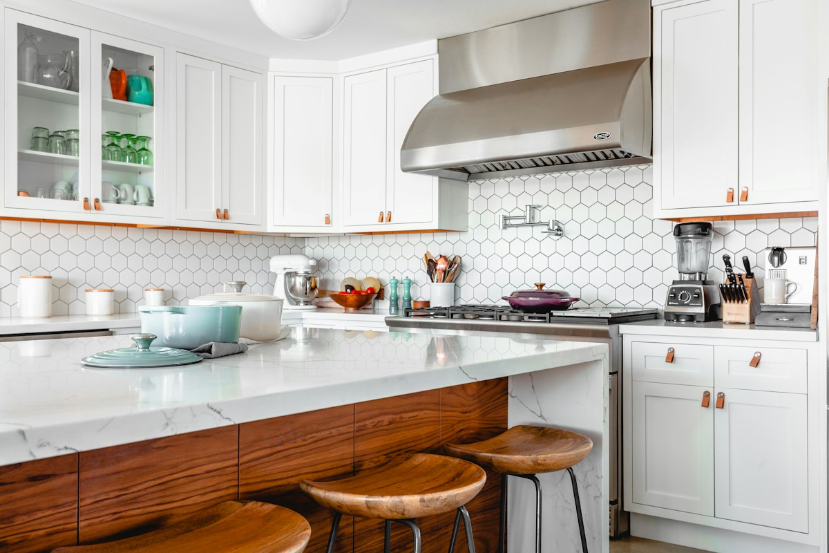 Sample kitchen photo — replace with your project